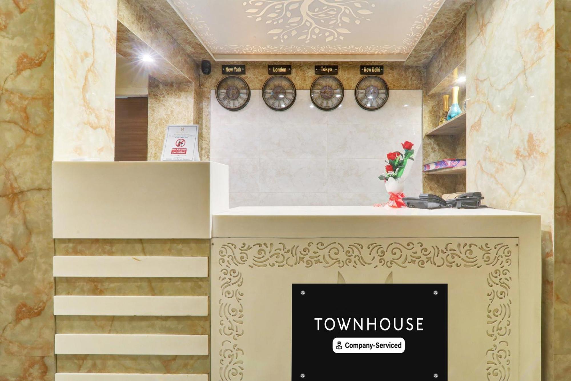 Super Townhouse Kankarbagh Formerly Kunwar Alcajars Patna  Eksteriør bilde